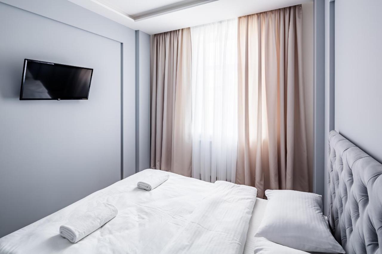 Royal Premier Apartment Lviv Bagian luar foto