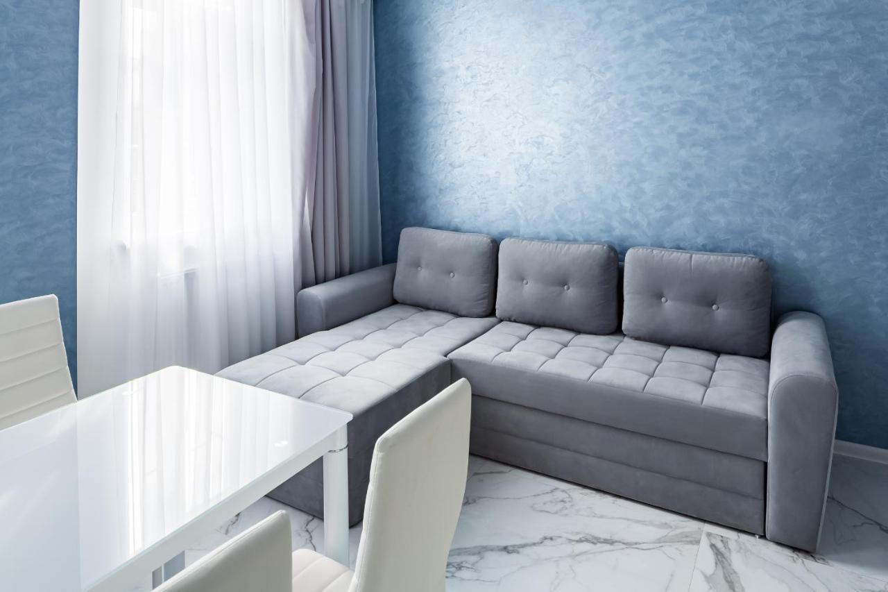 Royal Premier Apartment Lviv Bagian luar foto